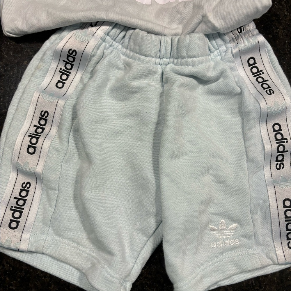 Adidas Set - Picture 2 of 3